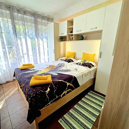 La Harmony Jacuzzi With Garden Διαμέρισμα *