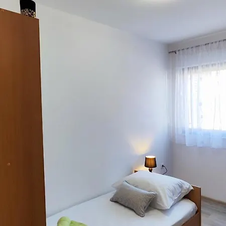 Apartamento La Harmony Jacuzzi With Garden