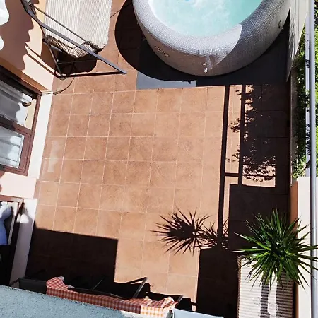 La Harmony Jacuzzi With Garden Split